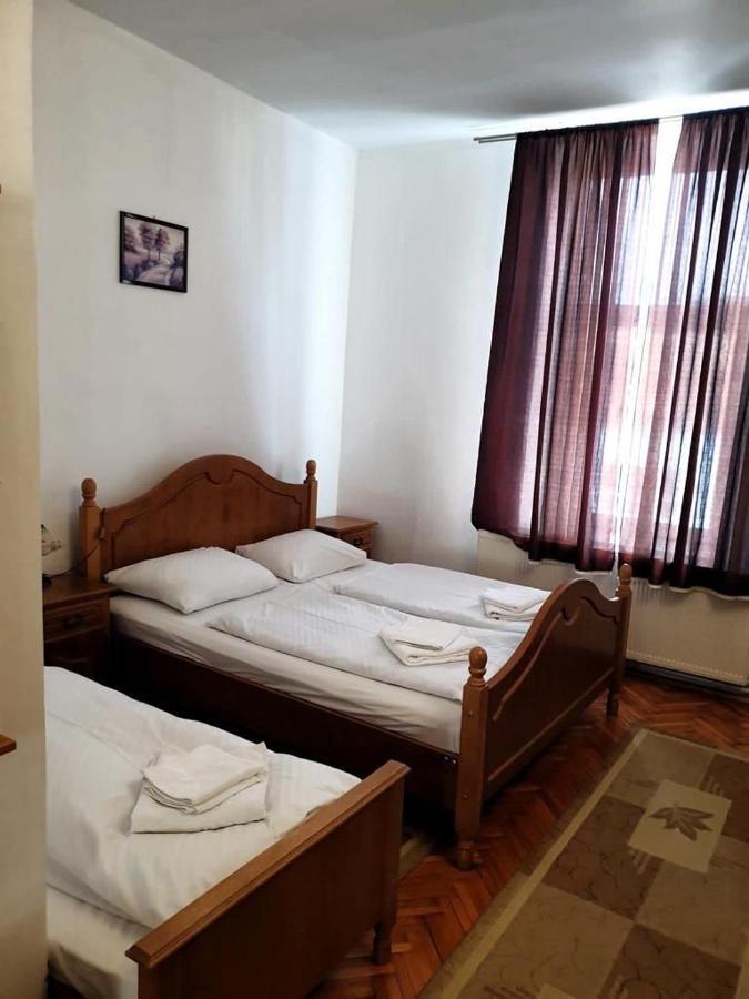 Hotel Marion Dumbraveni  Dış mekan fotoğraf
