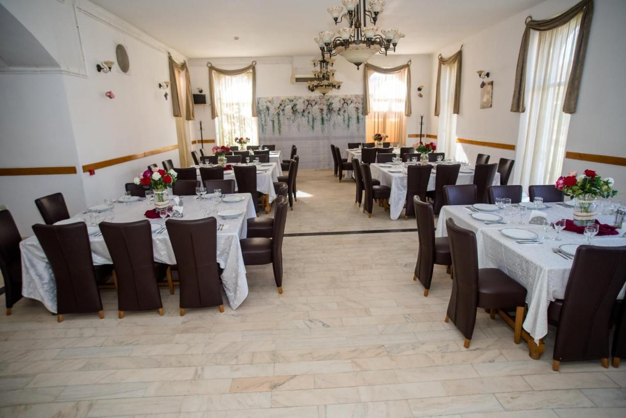 Hotel Marion Dumbraveni  Dış mekan fotoğraf