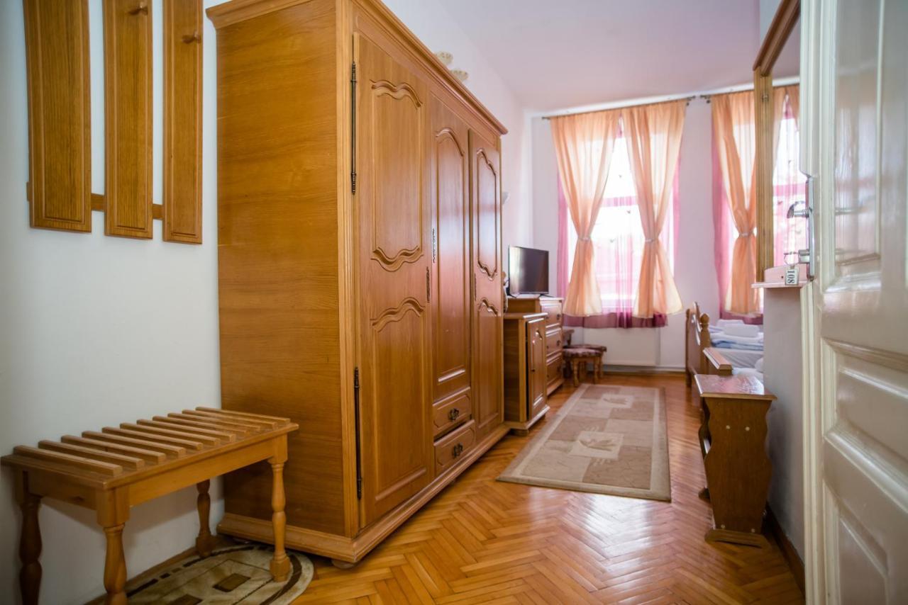 Hotel Marion Dumbraveni  Dış mekan fotoğraf