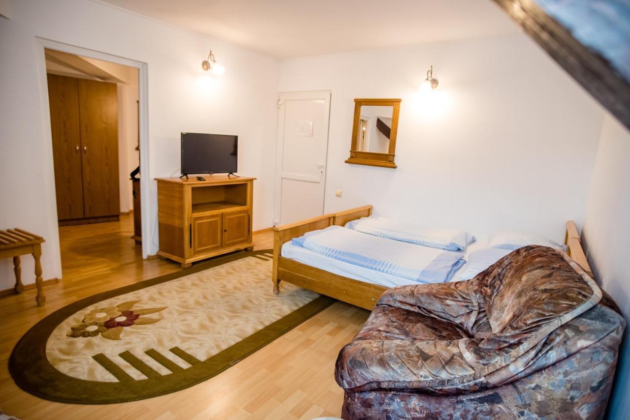 Hotel Marion Dumbraveni  Dış mekan fotoğraf