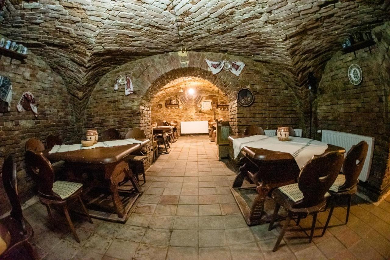 Hotel Marion Dumbraveni  Dış mekan fotoğraf