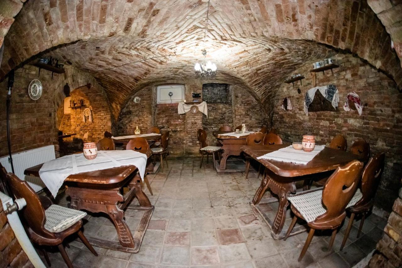 Hotel Marion Dumbraveni  Dış mekan fotoğraf